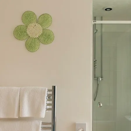 Strathallan Guest house Helston